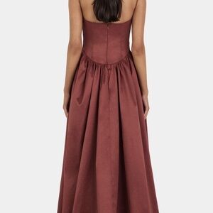 Elegant Strapless Hansen & Gretel Dress